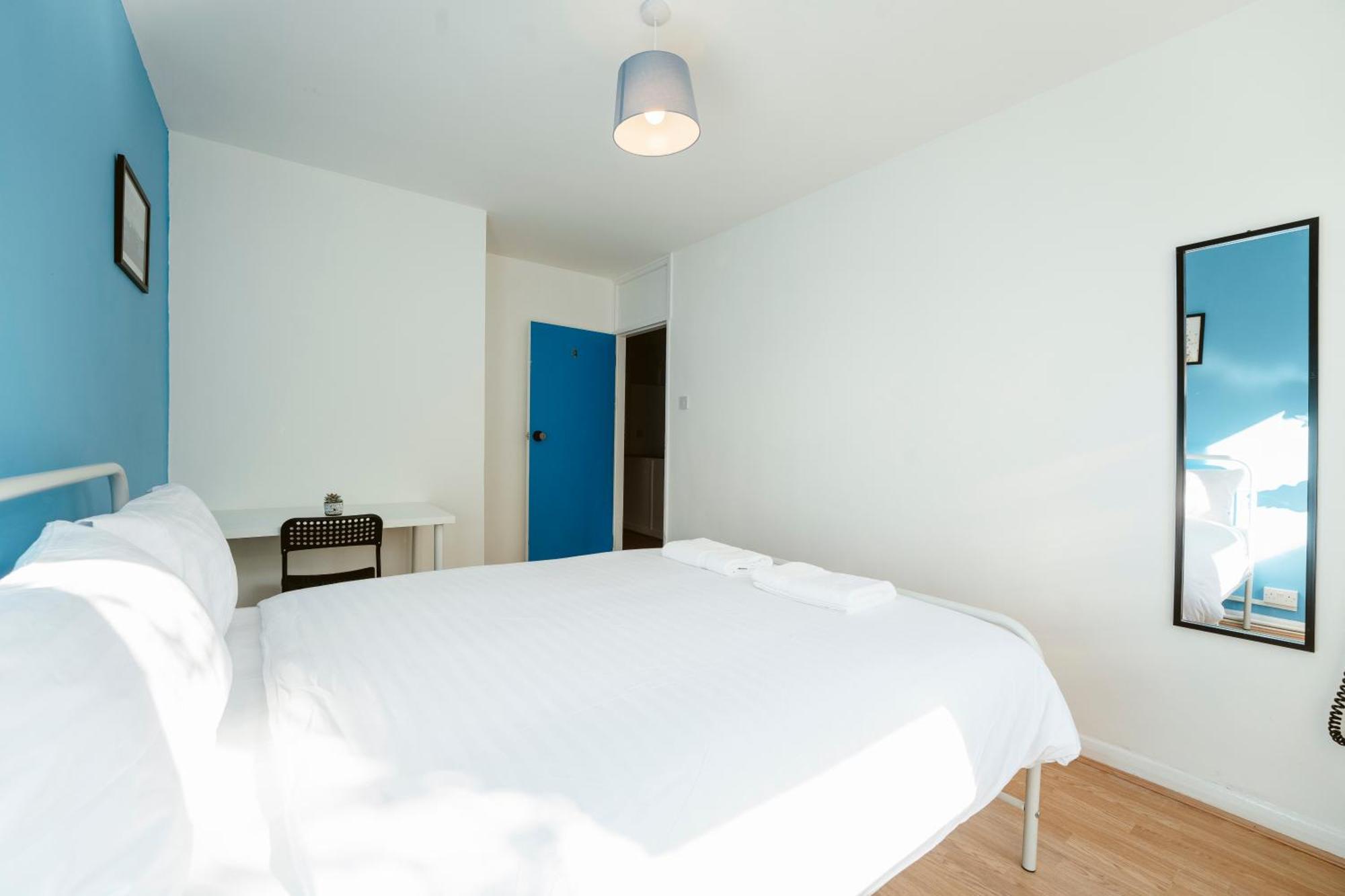 Deptford Bridge Double Rooms Лондон Экстерьер фото