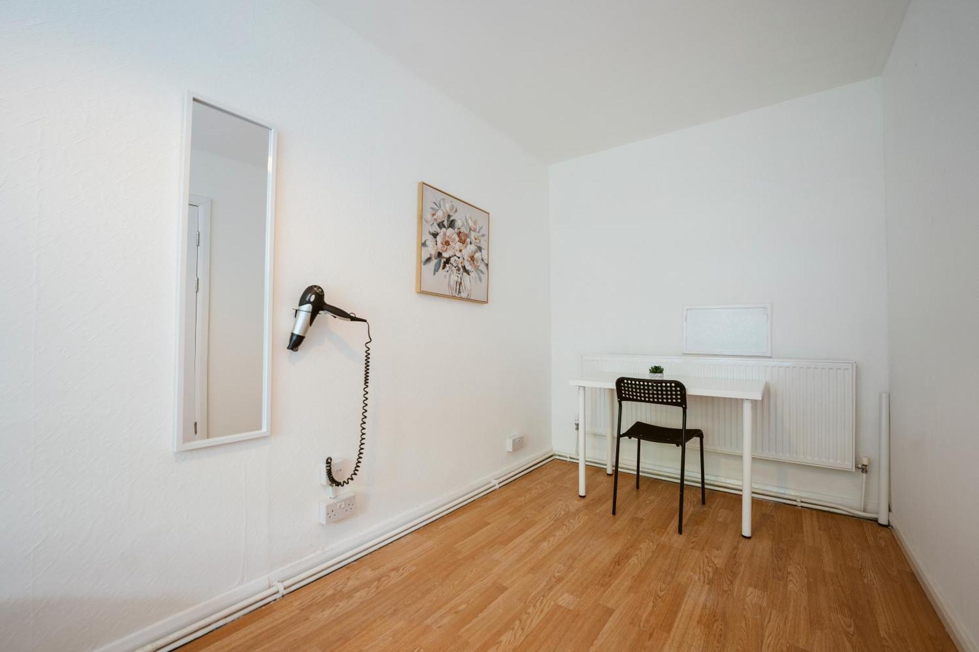 Deptford Bridge Double Rooms Лондон Экстерьер фото
