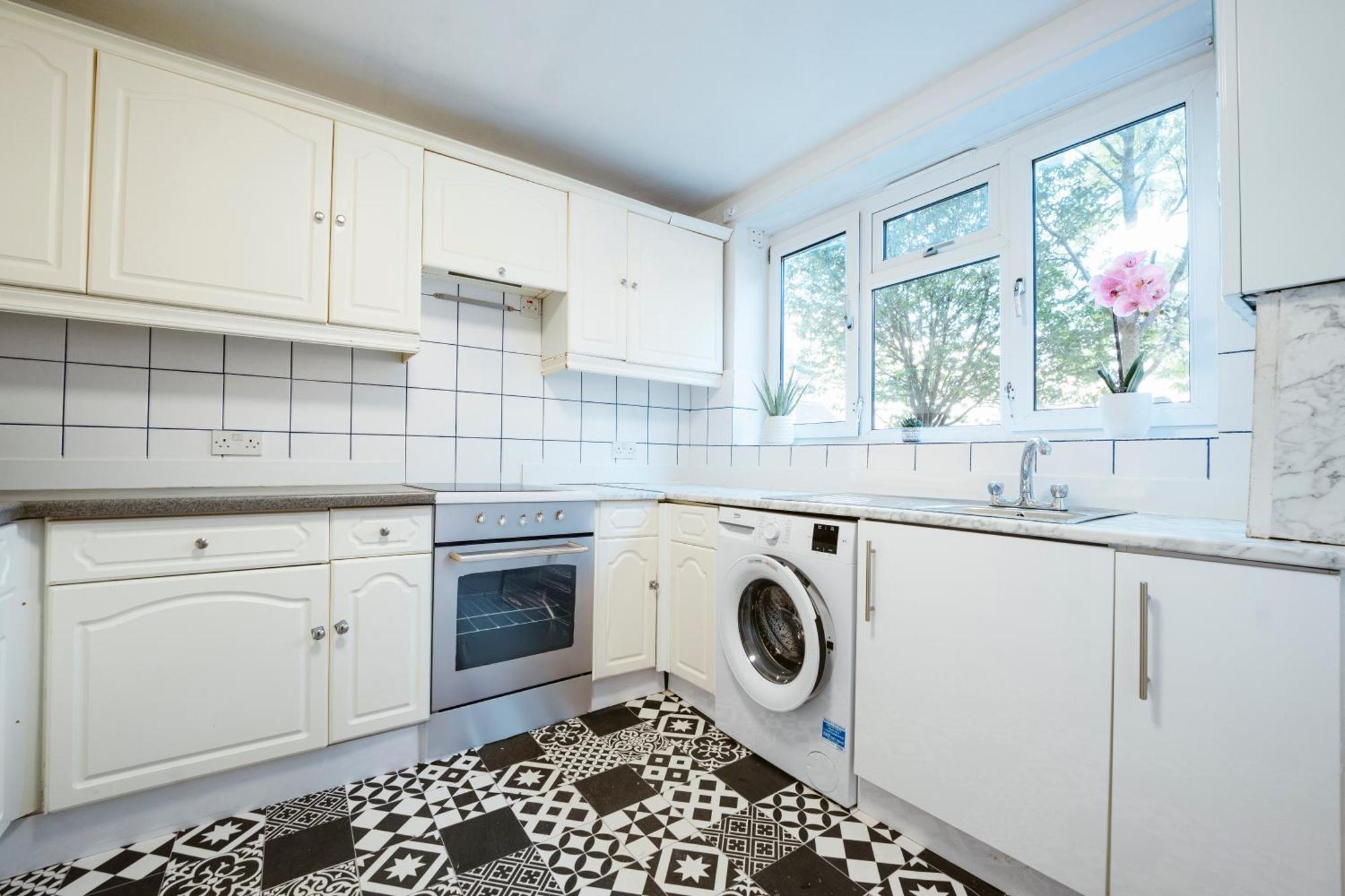 Deptford Bridge Double Rooms Лондон Экстерьер фото